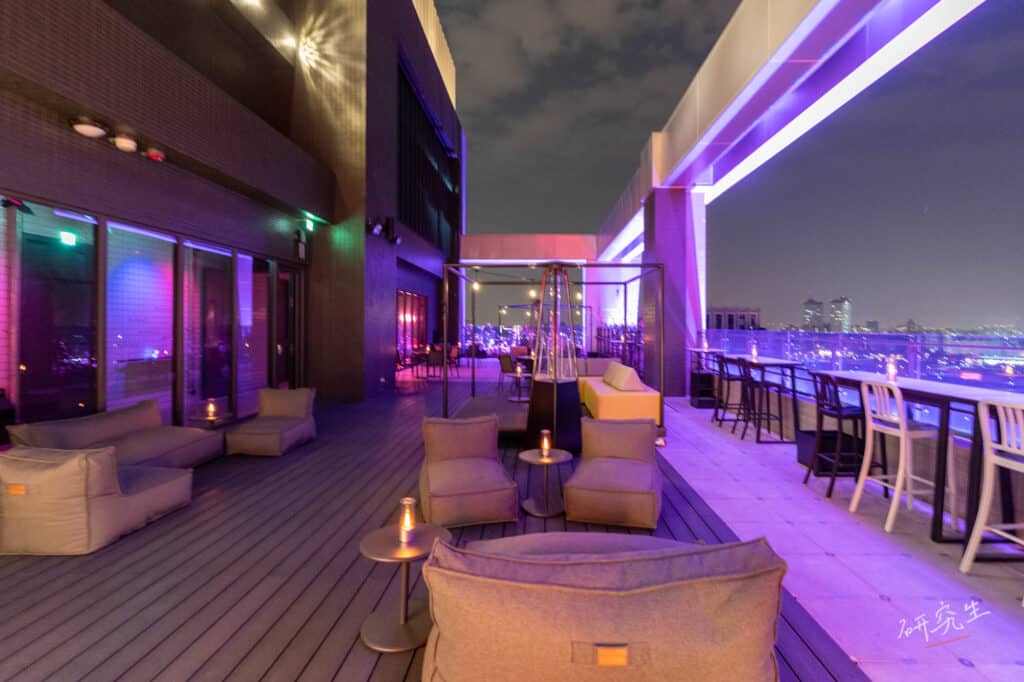 很不錯的 Rooftop Bar，感覺好像到了曼谷｜台中豐邑Moxy